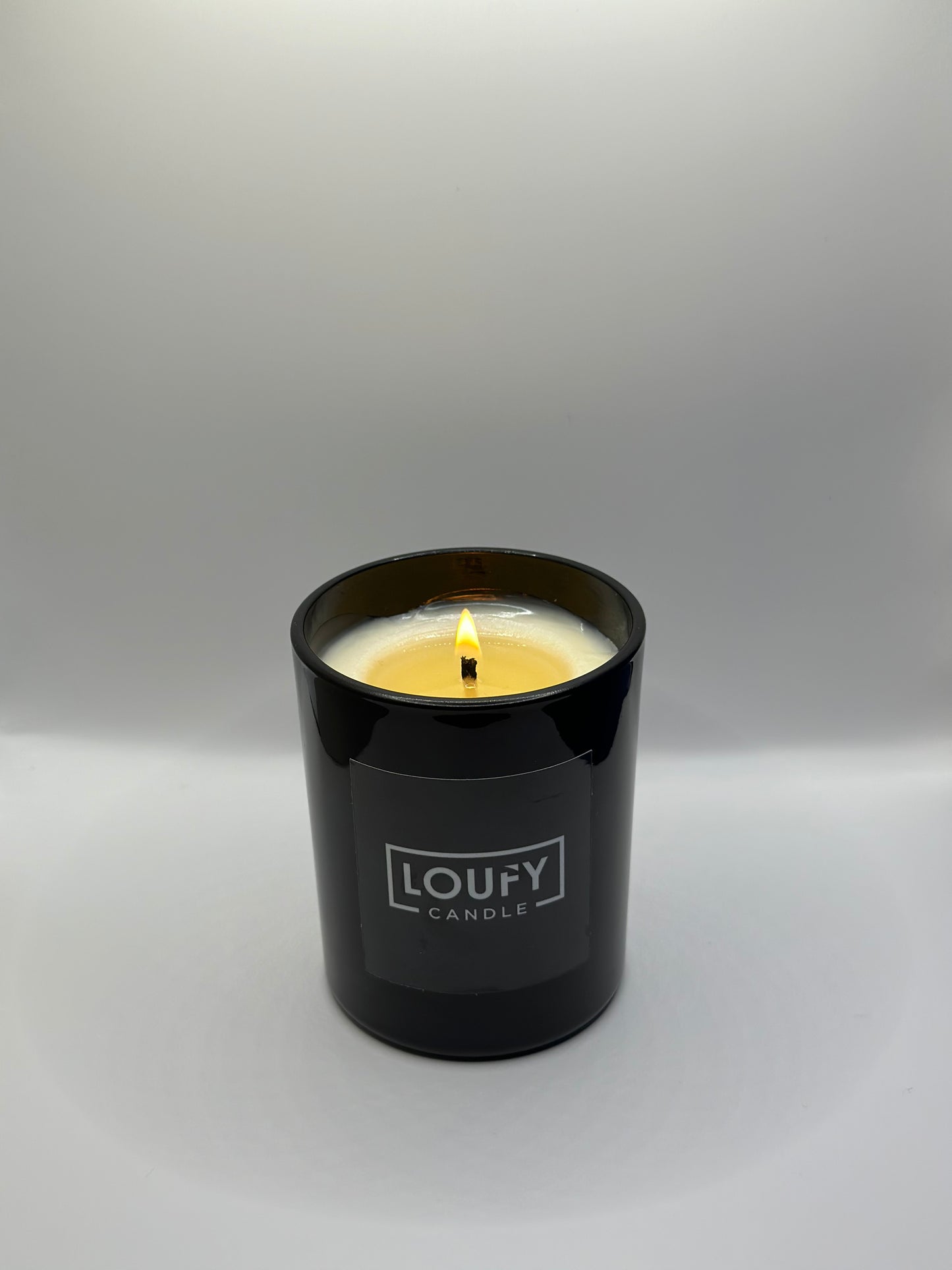 Loufy™ Amber Rose Scented Candle